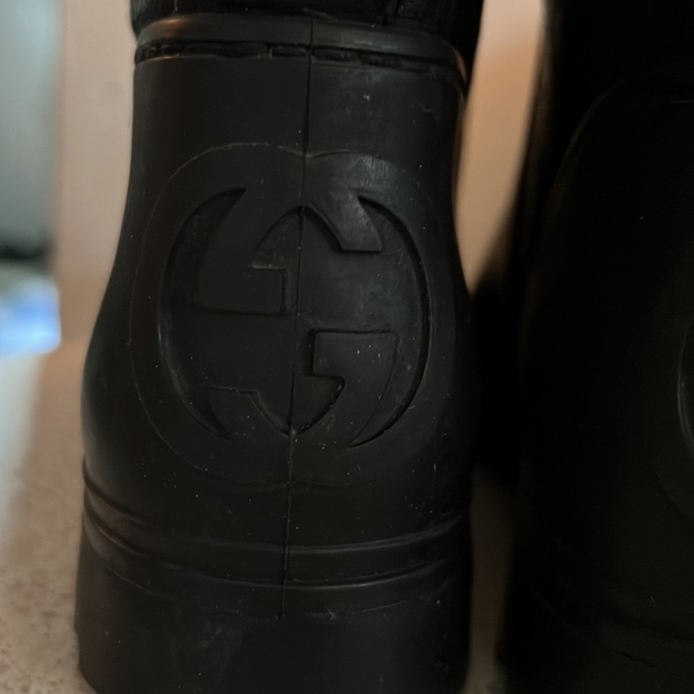 Gucci Size 6 Low Rain Boot - image 6